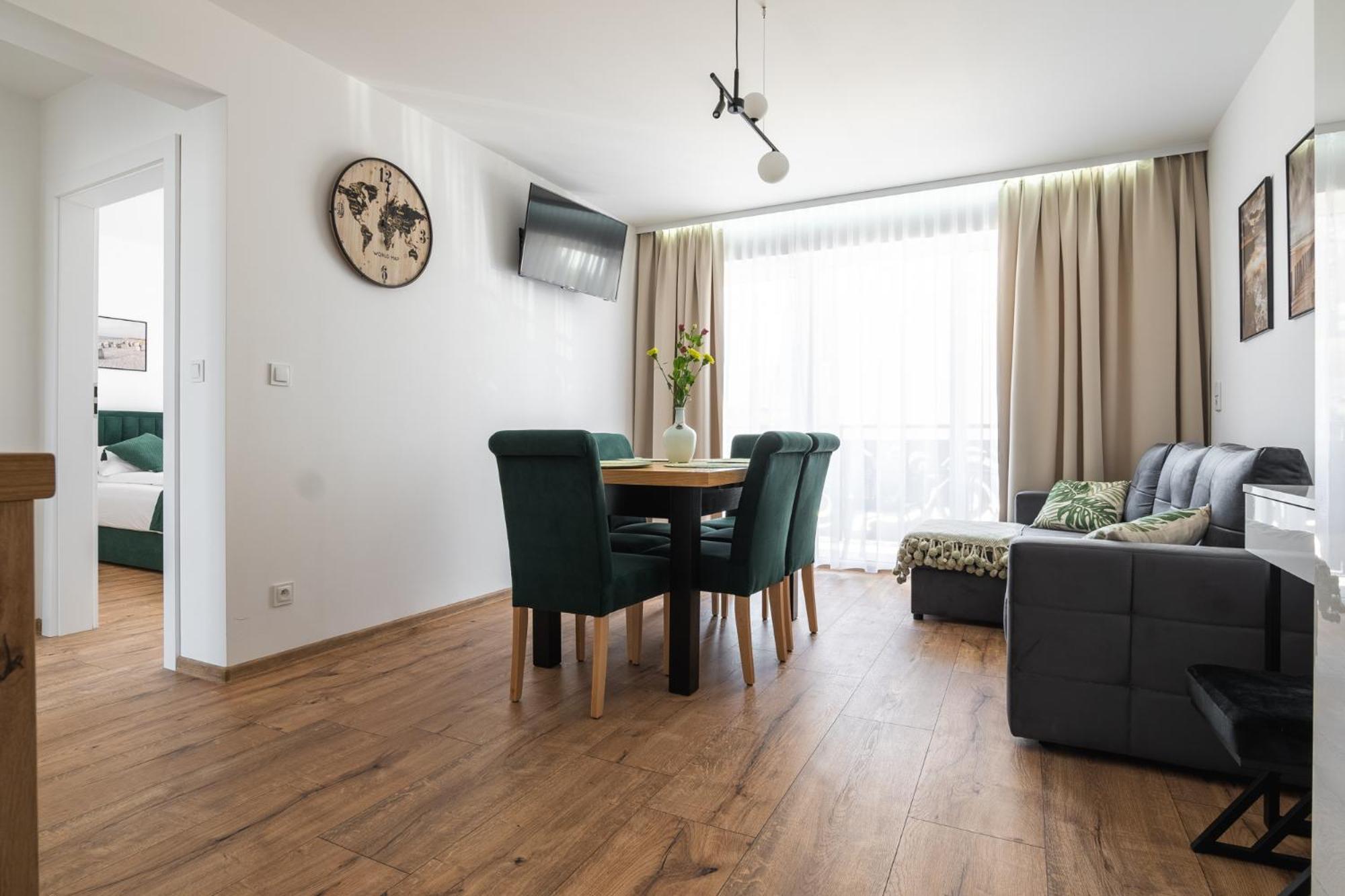 Solek Apartamenty I Pokoje Goscinne Mielno  Exterior foto